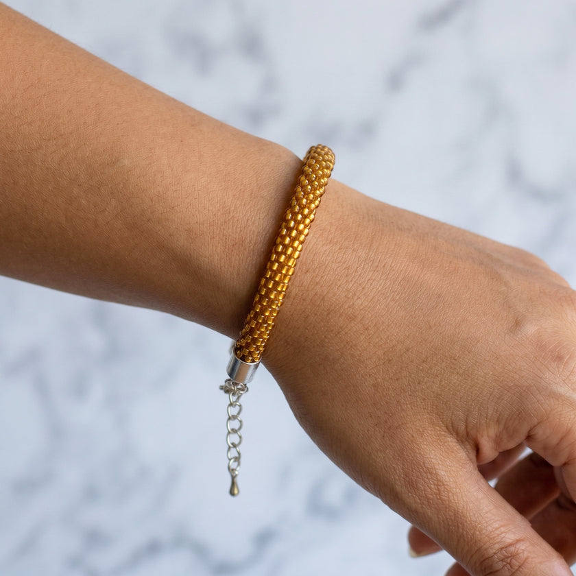 Croche Beaded Bracelet - Silver Lined Topaz