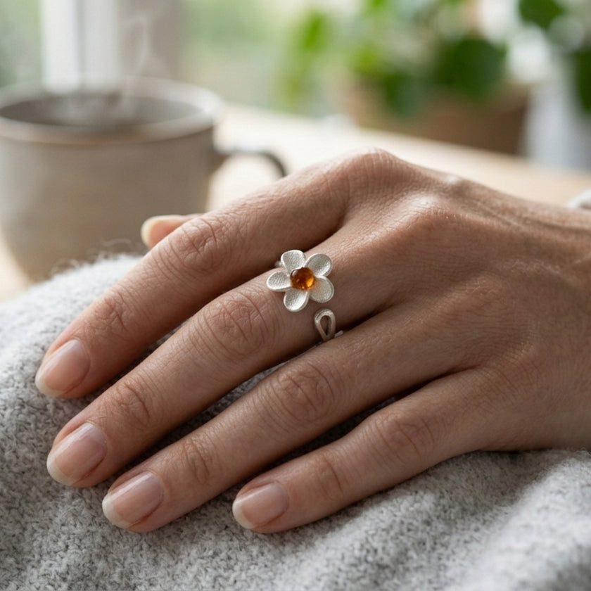 Sterling Silver & Baltic Amber Daisy Flower Ring