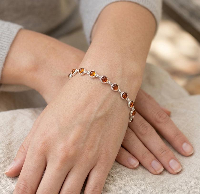 Sterling Silver & Baltic Amber Round Bracelet