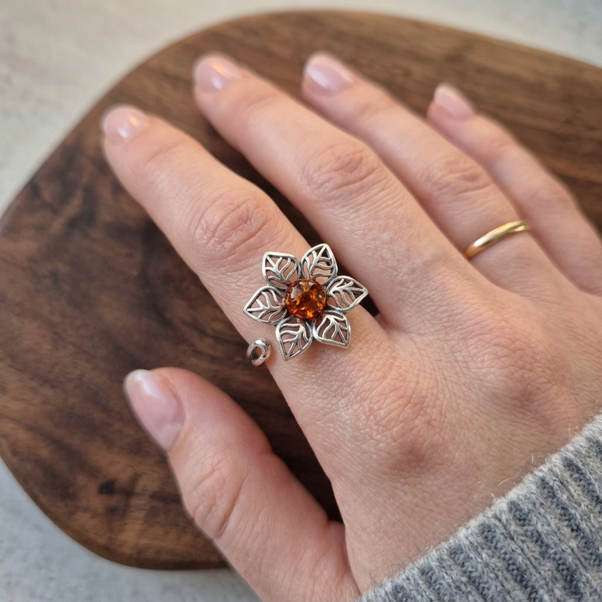 Sterling Silver & Baltic Amber Jonquil Flower Ring